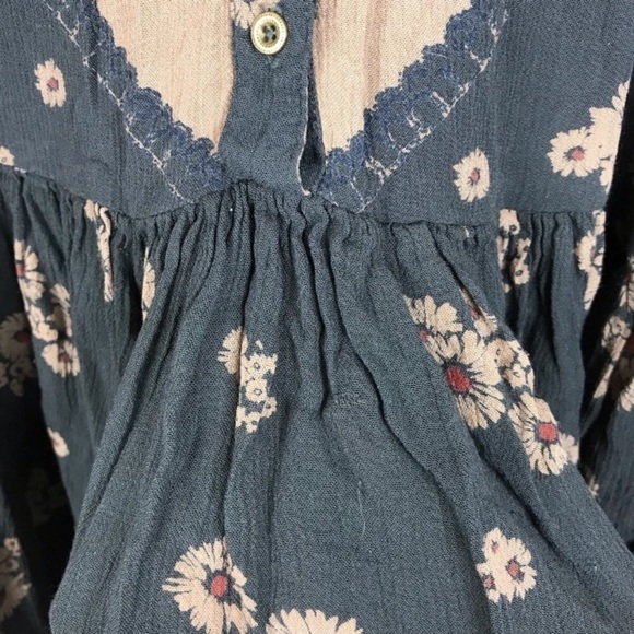 Free People Floral Button Long Sleeve Tunic Small - Picture 3 of 6